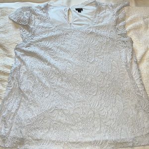 Woman’s Short Ruffle Sleeved Top